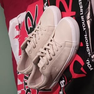 Tan Nautica canvas shoes